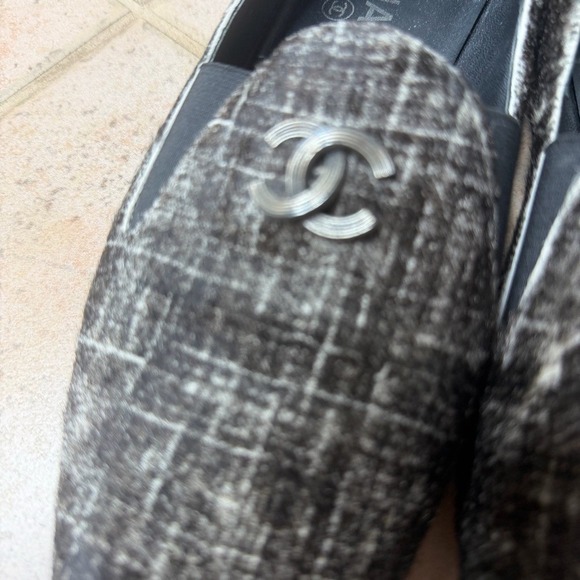 Chanel Pony Hair Check CC Logo Loafers Women's Euro 37 US 6.5 Slip On Y2K Preppy - Picture 8 of 16